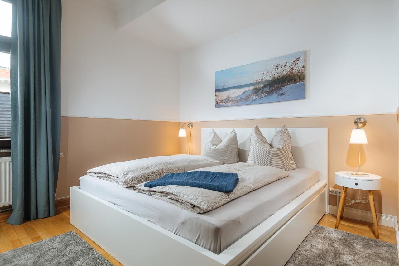 Grosse Koje Mit Terrasse Apartment รอสต็อค ภายนอก รูปภาพ
