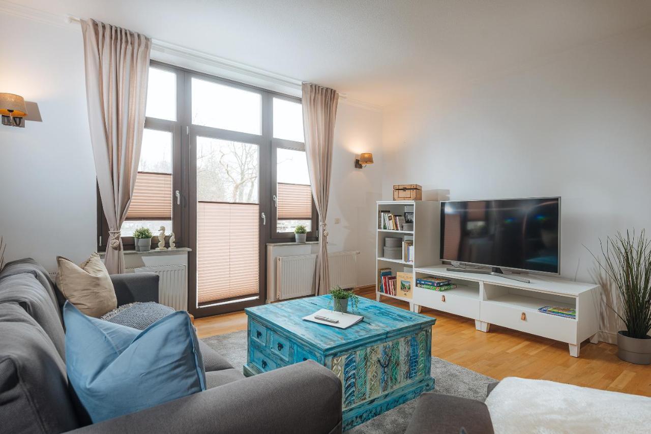 Grosse Koje Mit Terrasse Apartment รอสต็อค ภายนอก รูปภาพ